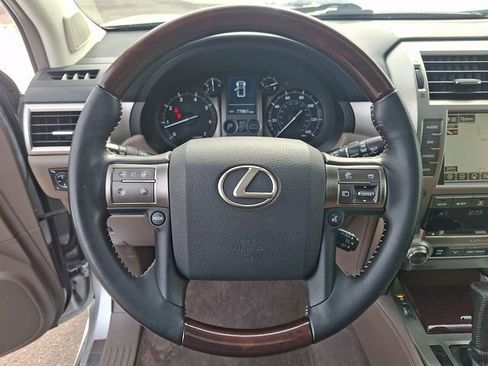 Used 2019 Lexus GX 460 Premium image 20