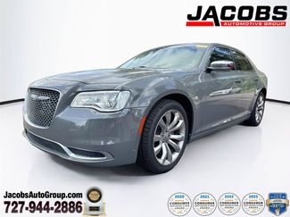 Used 2019 Chrysler 300 Touring w/ Chrome Appearance Package RWD video 1