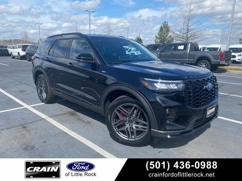 New 2026 Ford Explorer ST-Line w/ ST-Line Street Pack AWD/4WD image 1