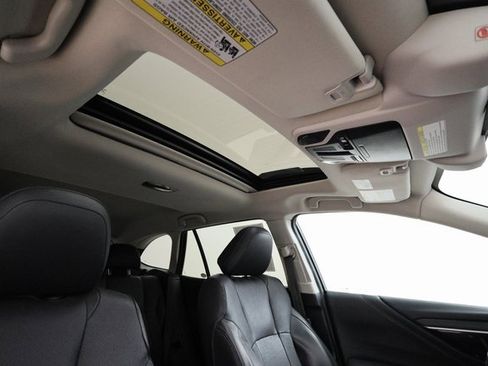 Used 2020 Subaru Outback Limited image 25