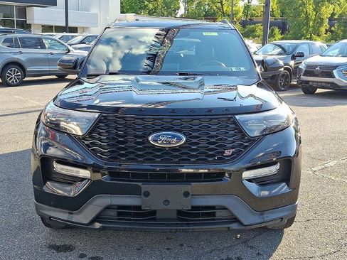 Used 2022 Ford Explorer ST w/ Equipment Group 401A AWD/4WD image 2