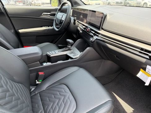 New 2026 Kia Sportage X-Line w/ X-Line Technology Package AWD/4WD image 23