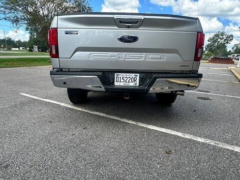 Used 2018 Ford F150 Lariat RWD image 5