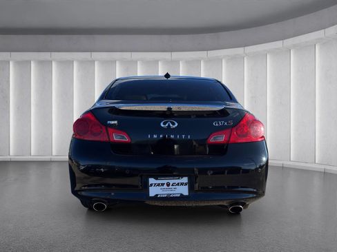 Used 2012 INFINITI G37 x w/ Premium Pkg image 4
