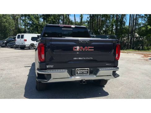 Certified 2022 GMC Sierra 1500 SLT w/ SLT Premium Plus Package RWD image 7