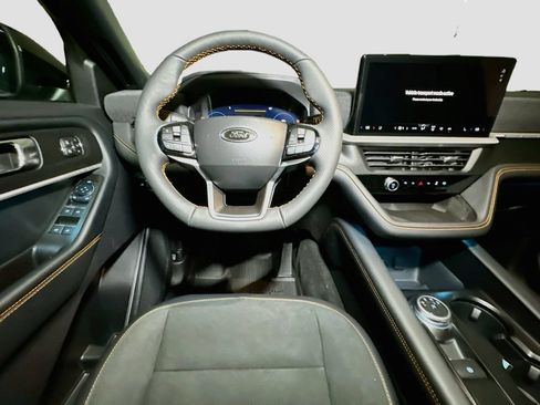 New 2026 Ford Explorer Tremor w/ Tremor Convenience Package AWD/4WD image 28