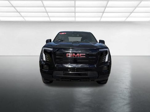 Certified 2026 GMC Sierra EV Elevation AWD/4WD image 10