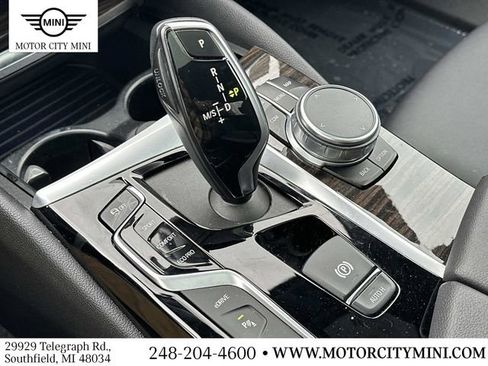 Used 2020 BMW 530e xDrive AWD/4WD image 36