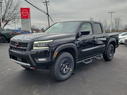 New 2026 Nissan Frontier PRO-4X w/ Pro-4x Convenience Package image 3