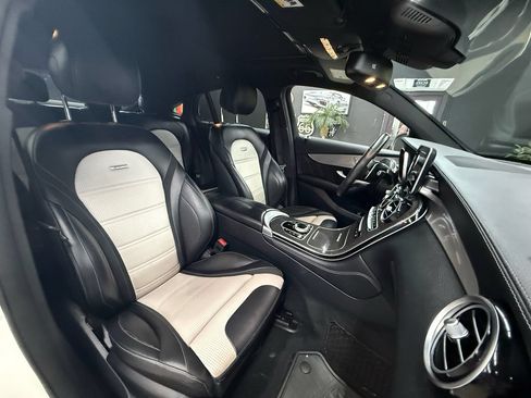 Used 2019 Mercedes-Benz GLC 63 AMG 4MATIC Coupe image 21