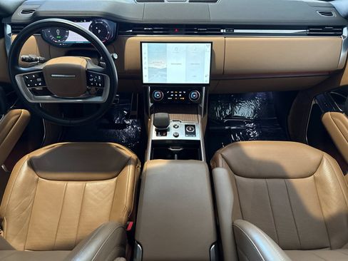 Used 2023 Land Rover Range Rover SE AWD/4WD image 13