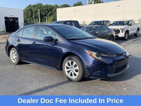 Used 2024 Toyota Corolla LE FWD image 1