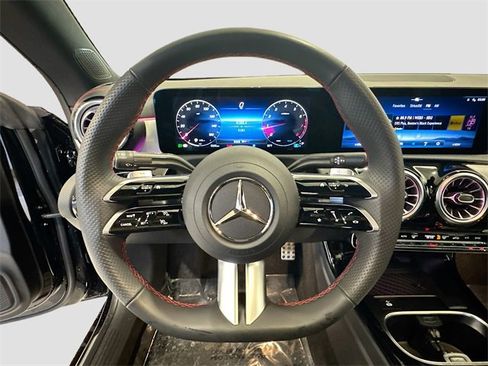 Certified 2025 Mercedes-Benz CLA 250 4MATIC image 11