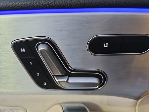 Used 2021 Mercedes-Benz A 220 4MATIC image 29