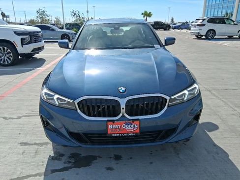 New 2026 BMW 330i Sedan w/ Premium Package RWD image 2