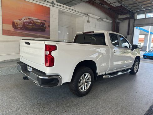New 2025 Chevrolet Silverado 1500 LT w/ Z71 Off-Road Package image 3