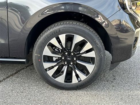 New 2026 Ford Expedition Max Platinum w/ Driver's Package image 20