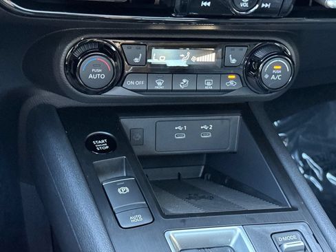 New 2026 Nissan Kicks SV w/ SV Premium Package AWD/4WD image 23