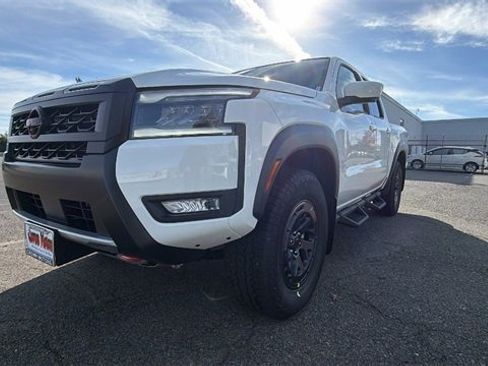 New 2026 Nissan Frontier PRO-4X image 9
