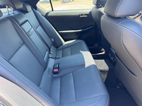Used 2024 Lexus IS 350 F Sport RWD image 14