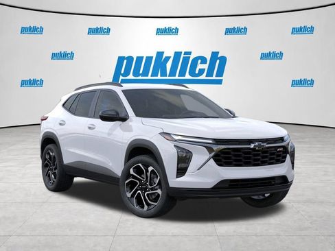 New 2026 Chevrolet Trax RS w/ Driver Confidence Package FWD image 8