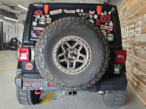 Used 2019 Jeep Wrangler Unlimited Rubicon AWD/4WD image 5