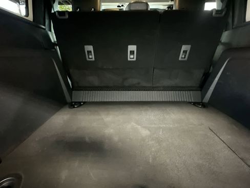 Used 2025 Ford Bronco Badlands AWD/4WD image 25