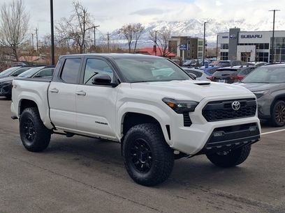Used 2024 Toyota Tacoma TRD Sport w/ TRD Sport Upgrade Package