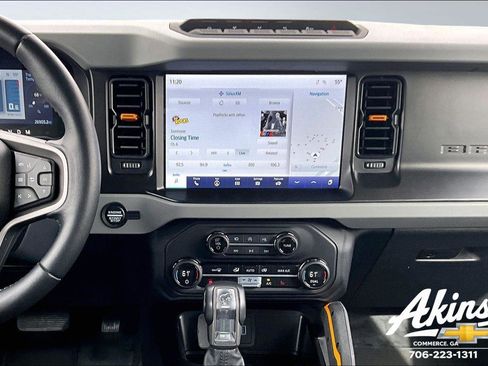 Used 2023 Ford Bronco Badlands image 8