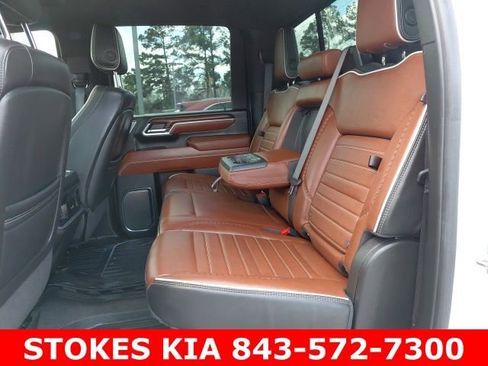Used 2024 GMC Sierra 3500 Denali Ultimate image 29