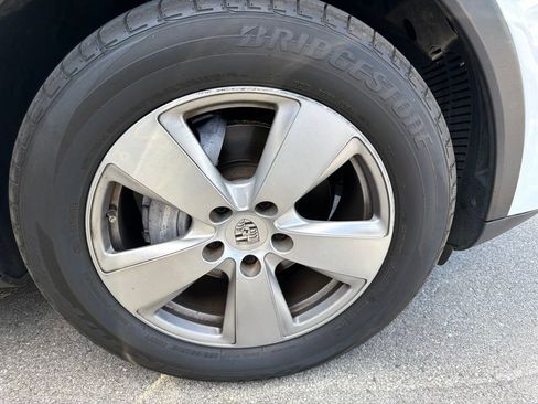 Used 2019 Porsche Cayenne AWD/4WD image 5