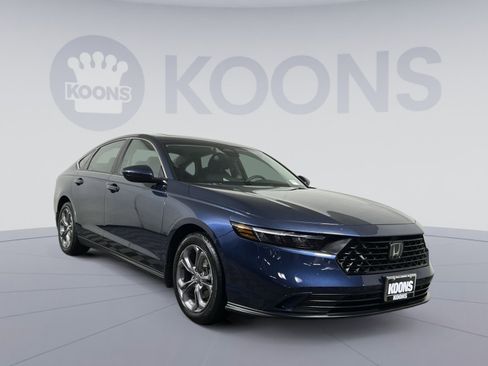 Used 2024 Honda Accord EX image 10