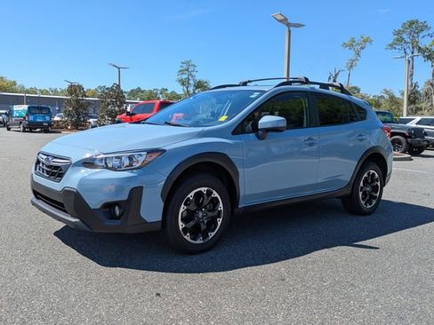 Used 2022 Subaru Crosstrek 2.0i Premium w/ Moonroof Package image 7