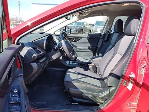 Used 2022 Subaru Crosstrek 2.0i Premium image 12