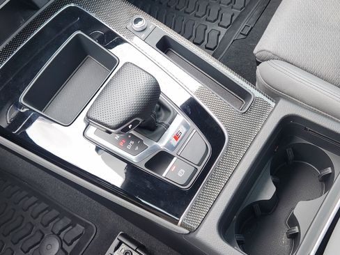 Used 2022 Audi SQ5 Premium Plus w/ Premium Plus Package image 20