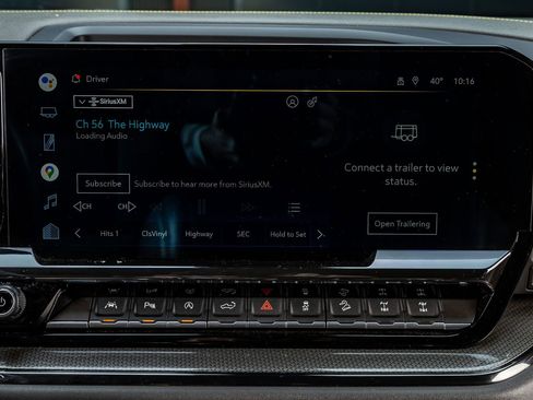 Used 2022 Chevrolet Silverado 1500 ZR2 w/ Technology Package image 25