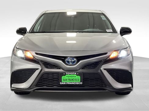 Used 2022 Toyota Camry SE image 8