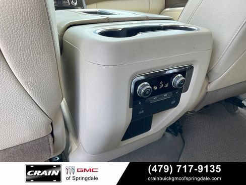 Used 2023 GMC Yukon Denali AWD/4WD image 27