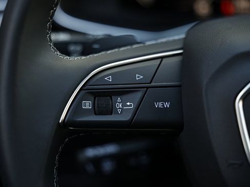 Used 2025 Audi Q7 3.0T Prestige image 34