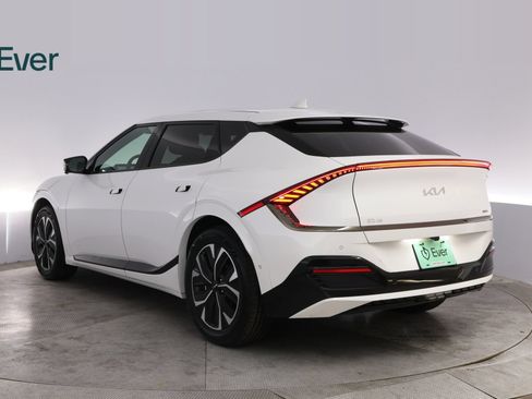 Used 2024 Kia EV6 GT-Line RWD image 17