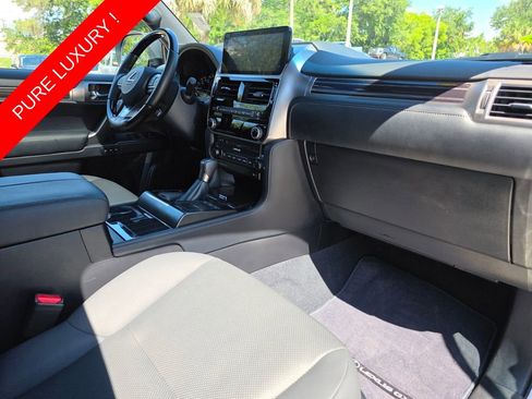 Used 2023 Lexus GX 460 Premium w/ Premium Package AWD/4WD image 13