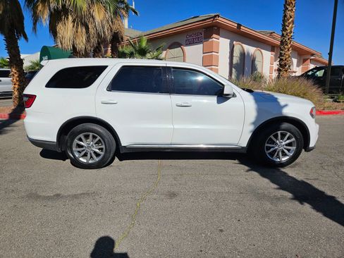 Used 2018 Dodge Durango SXT w/ 3rd Row Seating Group RWD image 8