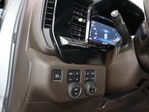 Used 2025 Chevrolet Silverado 2500 LT w/ All Star Edition AWD/4WD image 14