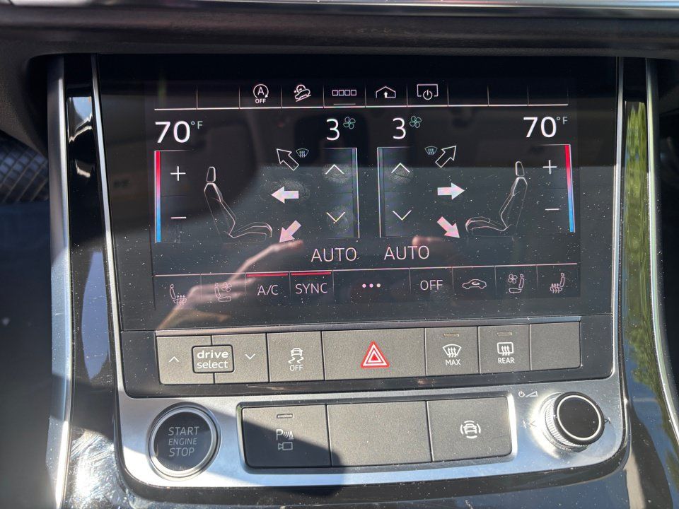 Used 2023 Audi Q8 Premium Plus AWD/4WD image 18