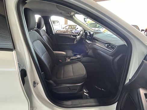 Used 2023 Ford Escape Active w/ Tech Pack #2 FWD image 32
