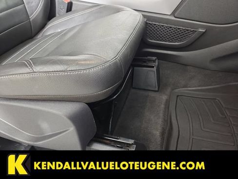 Used 2015 Ford Escape SE w/ Equipment Group 201A AWD/4WD image 30