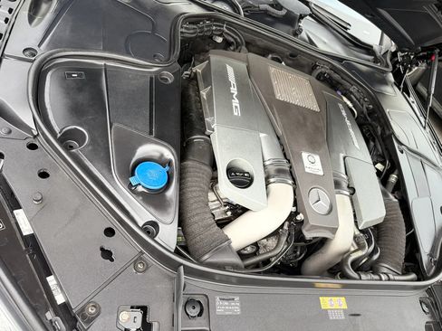 Used 2015 Mercedes-Benz S 63 AMG 4MATIC Sedan image 51