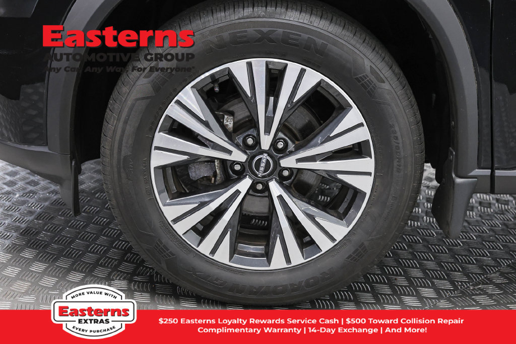 Used 2023 Nissan Rogue SV AWD/4WD image 34