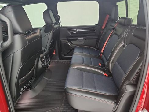 New 2026 RAM 1500 Laramie AWD/4WD image 29