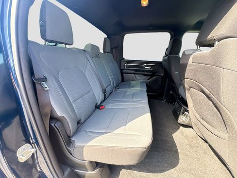 Used 2023 RAM 1500 Big Horn AWD/4WD image 28